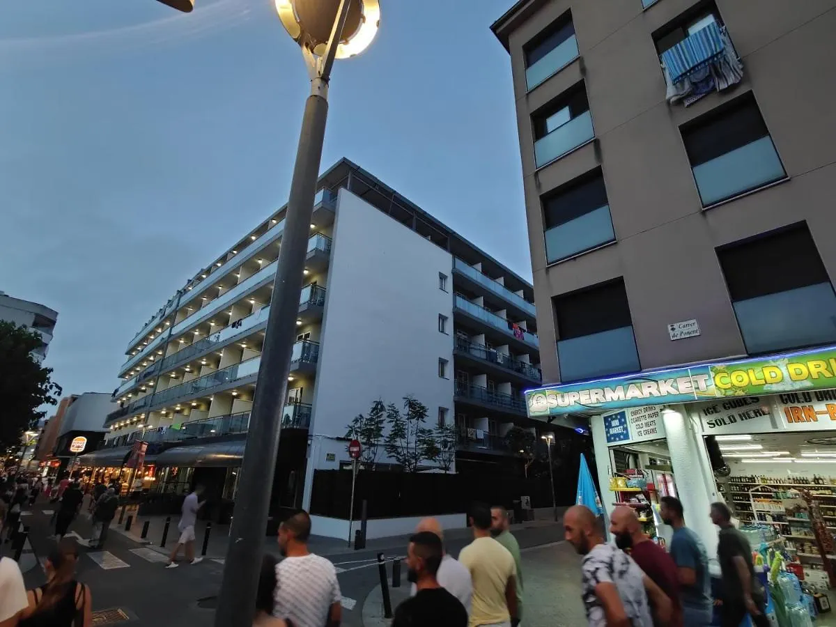 Renthappydays Comme Chez Soi 3 4 Apartment Lloret de Mar 0*,  Spain